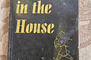 Doctor In The House.  By Richard Gordon First Edition 19th Impression 1954. Hardback With Dustjacket In Good Condition.  See Photos For Same.