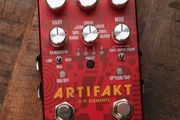 Source Audio Artifakts Lo-fi Elements Pedal