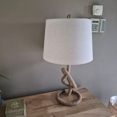 Table lamp