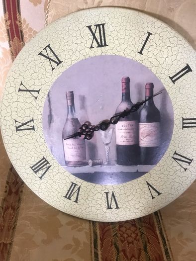 Wine Clock