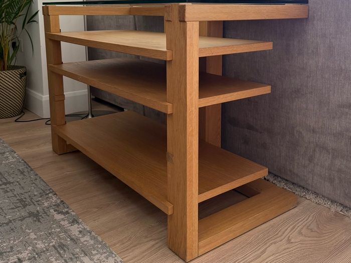 Entertainment stand