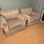 Cream three piece suite Image 3