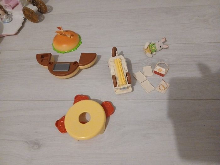 Sylvanian Families Hamburger Stand set