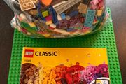 Lego classic brick sets