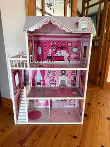 Large LOL Doll House