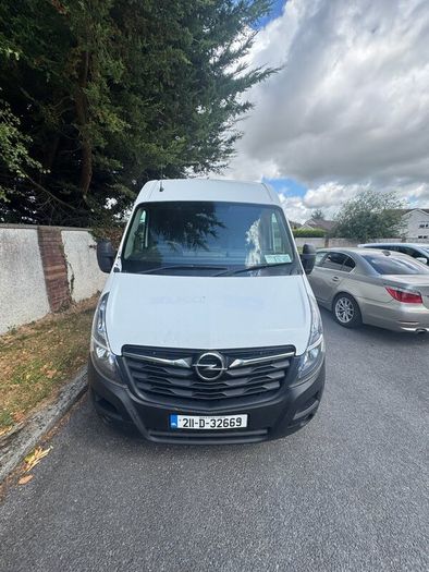 2021 Opel movano 3.5 tons LOW MILEAGE