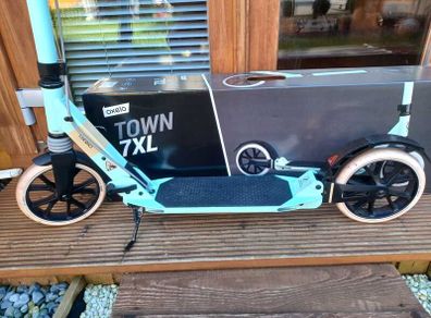 Decathlon  OXELO Adult Scooter T7XL - Light Green