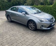 Toyota avensis 2012 38,000 km full Toyota history