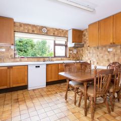 Kitchen, solid wood doors