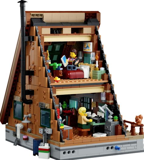 Lego 21338 A Frame Cabin & 21318 Tree House