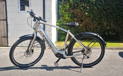 Trek allant 8 electric bike