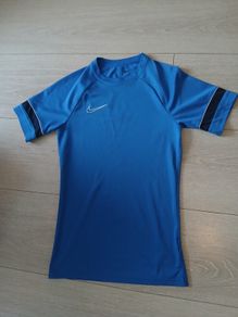 Mens XS nike t shirt