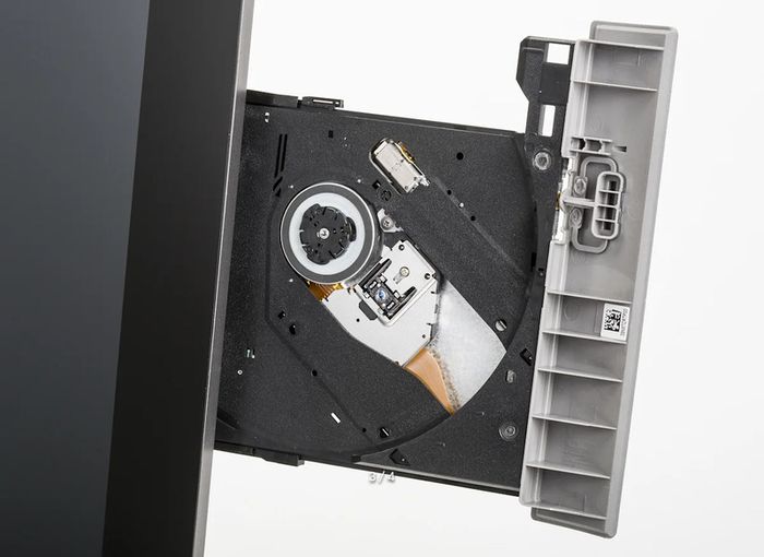 HP 27" AIO All in One Computer Windows 11 8GB 500GB Webcam