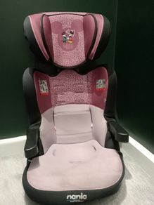 Minnie mouse booster seat