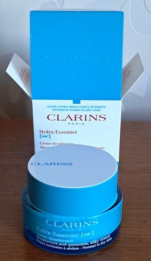 Clarins Hydra-Essentiel Silky Cream