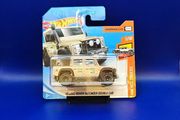 Hot Wheels '15 Land Rover Defender Double Cab, new.