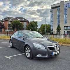 Vauxhall Insignia 2011