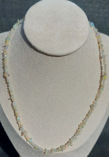 32ct Opal Necklace 47cm