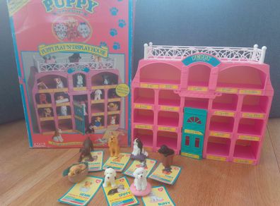 Vintage Puppy in my Pocket play n display house