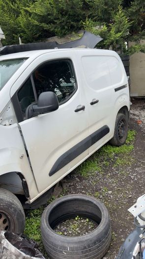 19 + Berlingo & Partner Parts