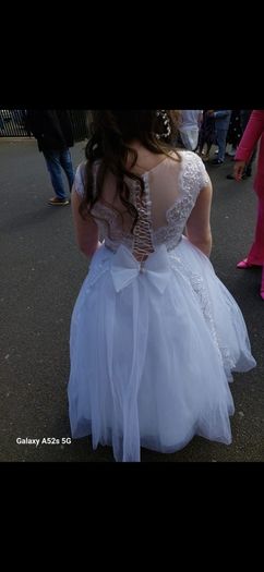 Communion dress worn once excellent condition org price 1,100