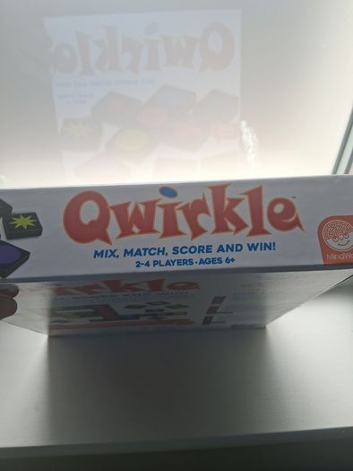 MindWare Qwirkle Tile Board Game