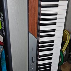 KORG SP250 88 keys piano for parts or repair
