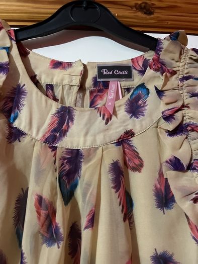 Red Chilli Top Size 8