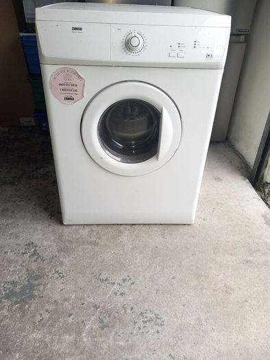 Zanussi vent dryer
