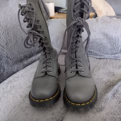 Dr. Marten Boots