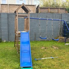 Swing set