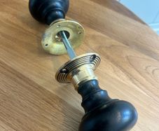 Door knob