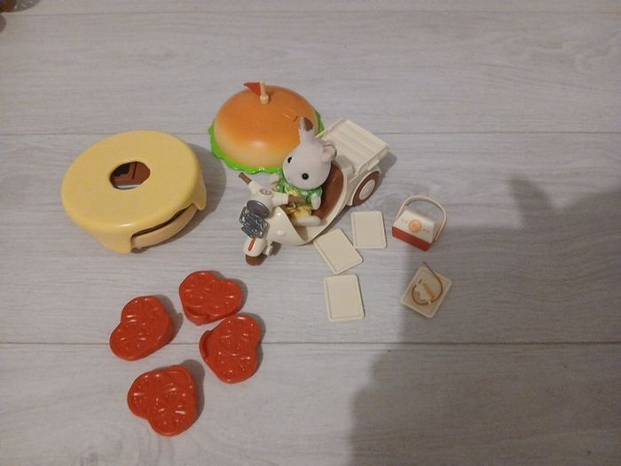 Sylvanian Families Hamburger Stand set