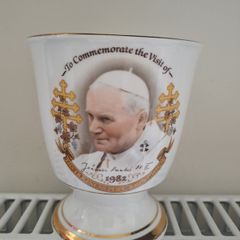 Commemorative cup 1982 Pope John Paul II