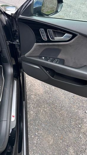 Audi A7 3.0l Quattro 272hp S-line Black Edition