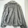Silver faux fur Image 2