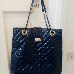 Ladies shoulder bag
