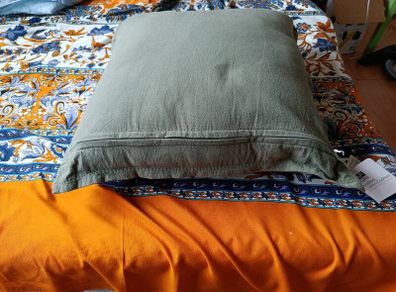 Green Cushion New