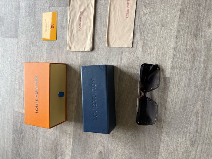 Lv sunglasses