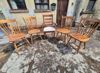 Set dining chairs