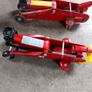Hydraulic car jacks Image 2