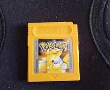 pokemon yellow original gamboy