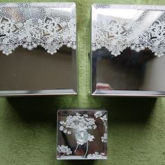 Trinket Jewellery Box Mirrored Glass White Lace Floral Pattern (30 Each)