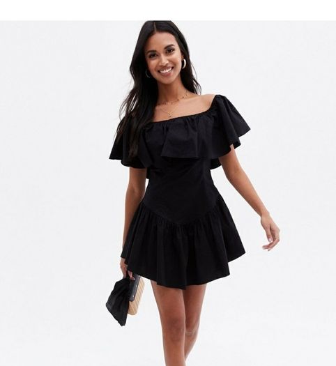 Cameo Rose Black Poplin Tiered Mini Dress , NEW LOOK