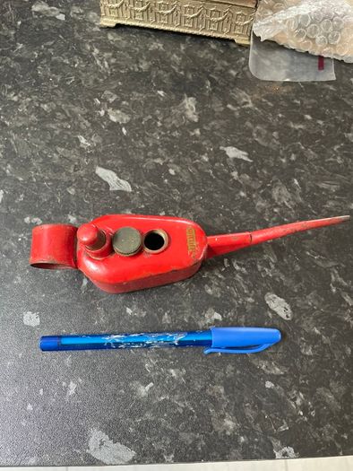 Antique mini oiler