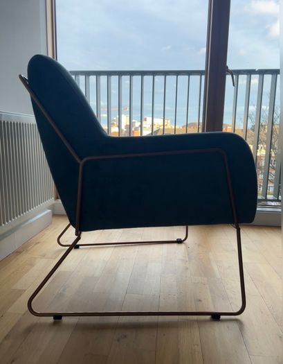 Arm chair