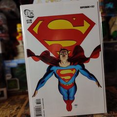 Superman ! Issue #707 ! White Background Cover ! 2011 ! by DC Comics !