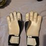 Goalkeeping gloves Image 7