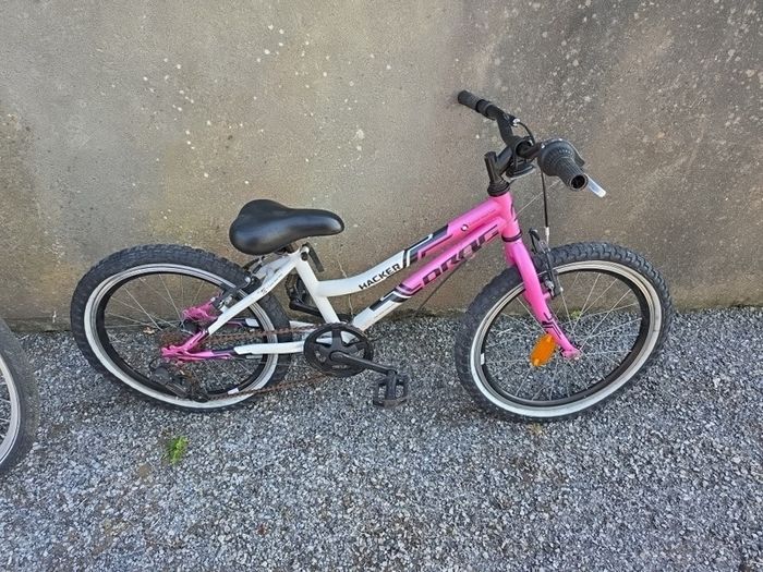 Childs bike