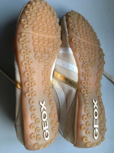 Geox Womens Leather and Suede Shoes Sneakers - Size 38 - New